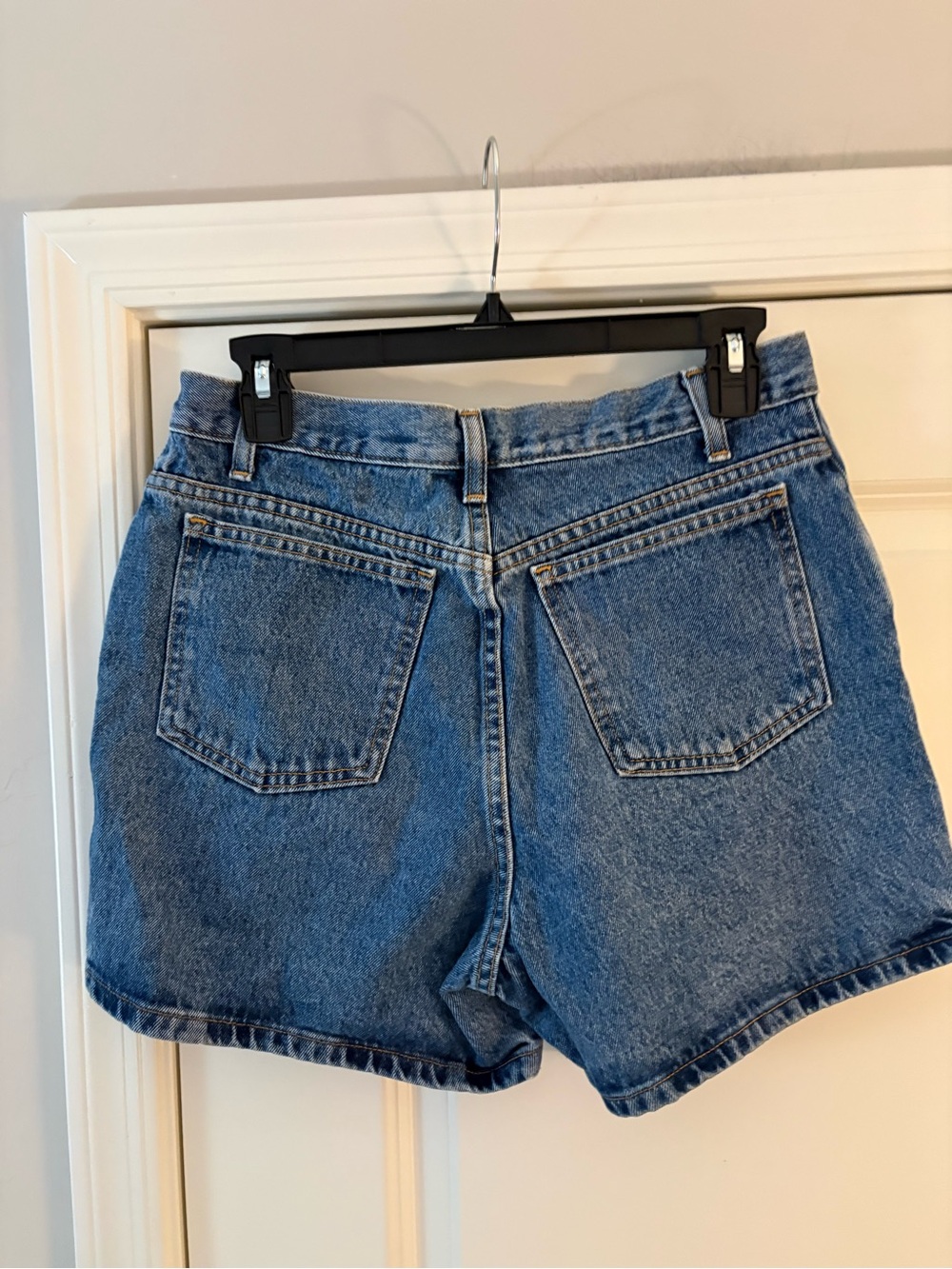 J. Crew Women’s Classic High-Rise Blue Denim Shorts - Picture 4 of 12